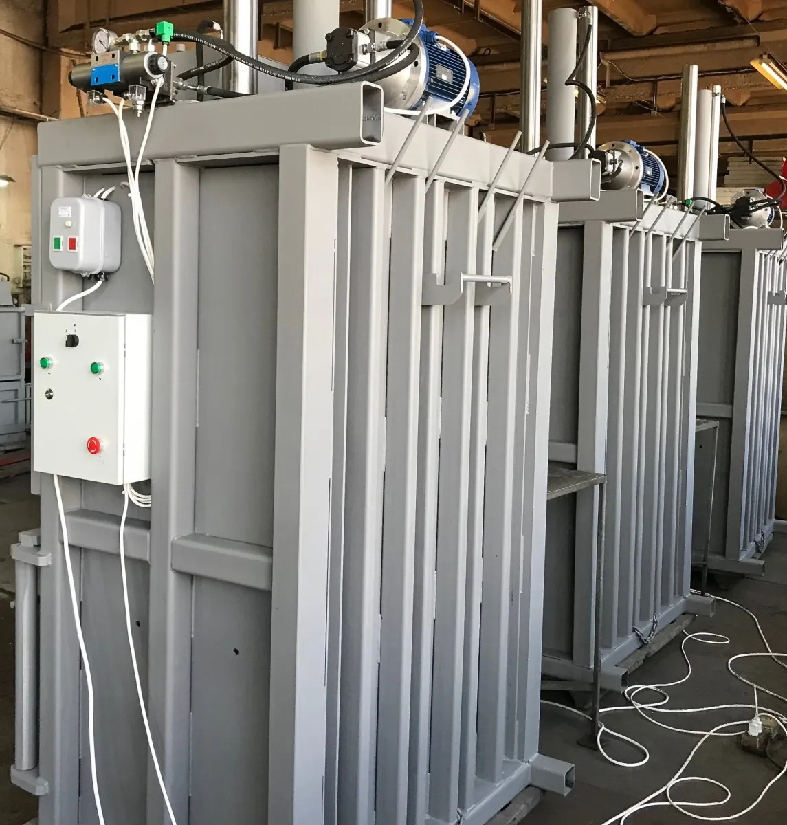 Вертикальный пресс СТАТИКО-30А с автоматическим управлением — миниатюра 4