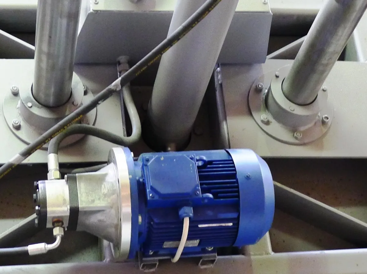 Вертикальный пресс СТАТИКО-30А с автоматическим управлением — миниатюра 5